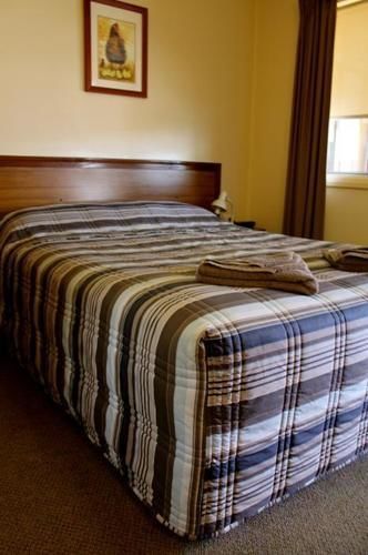 Isis Motel Scone